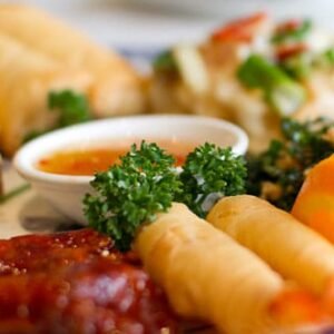 S07. Deep Fried Assorted Platter 拼盘 (£6.80/PP)